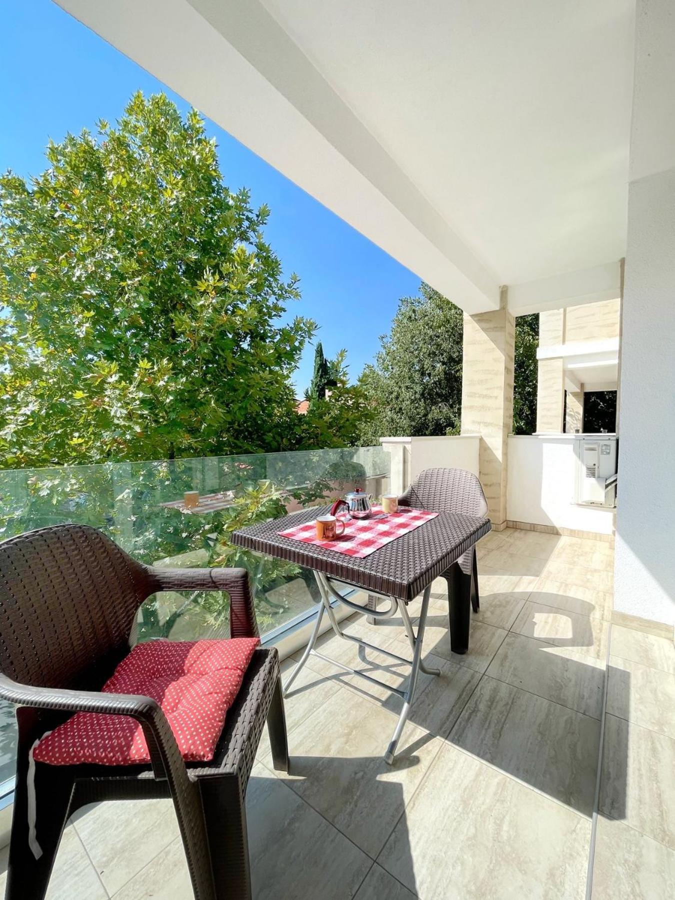 Apartment Irena 3 Скопье Экстерьер фото