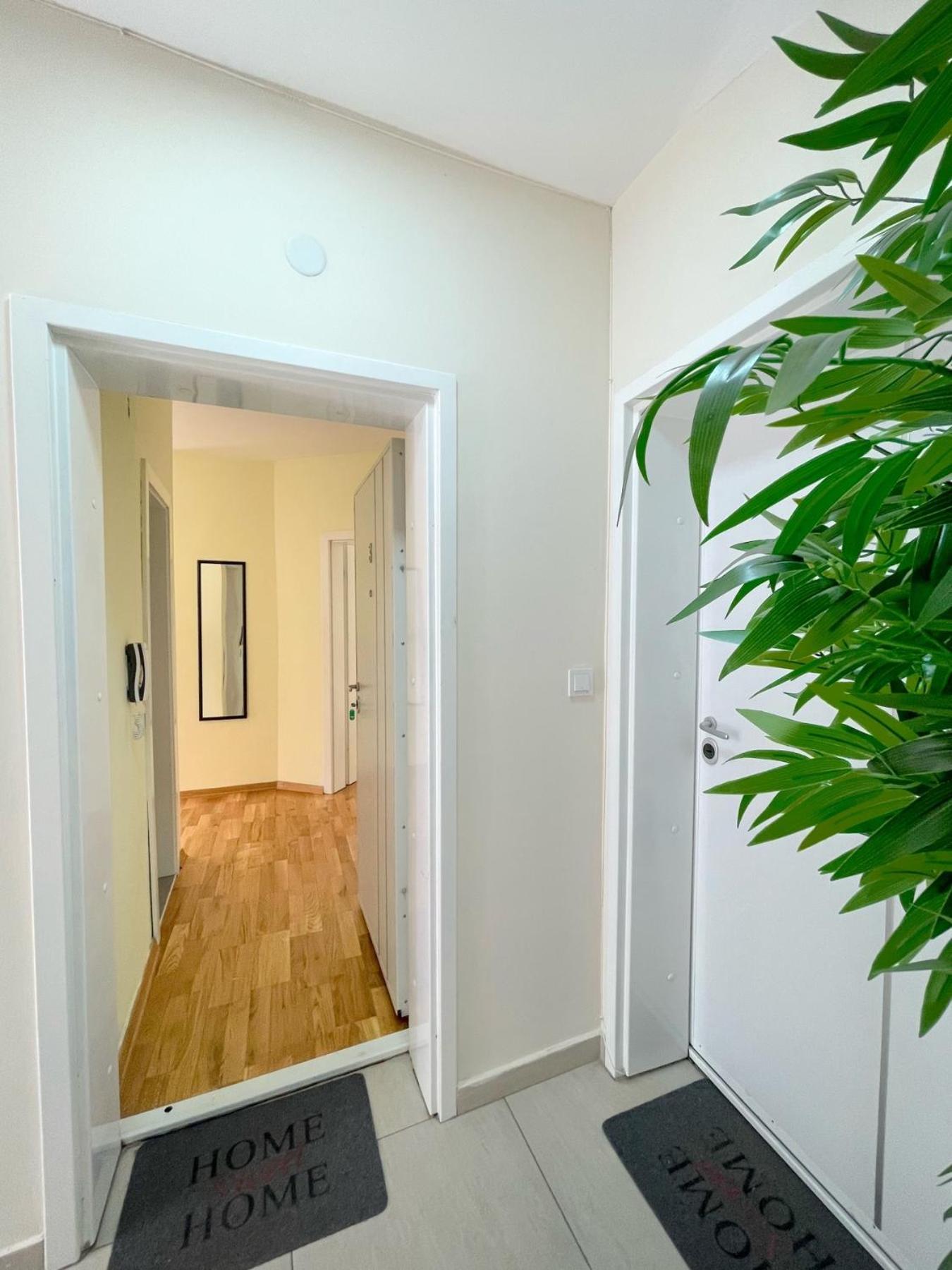 Apartment Irena 3 Скопье Экстерьер фото